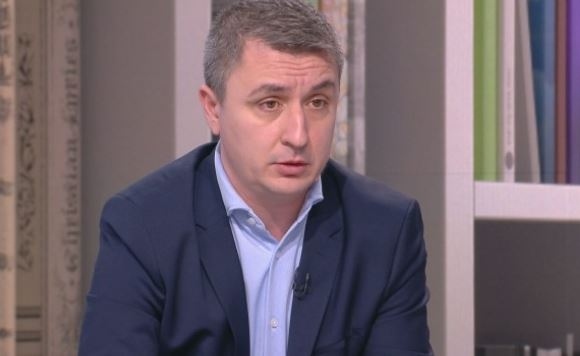 Енергийният министър: Не очакваме увеличение на тока след мораториума